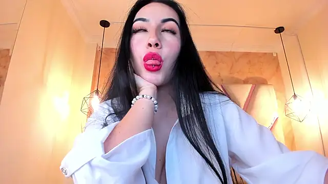 Stripchat sex cam sophiie_fnx_