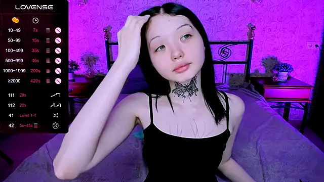 Stripchat sex cam Evekitten_