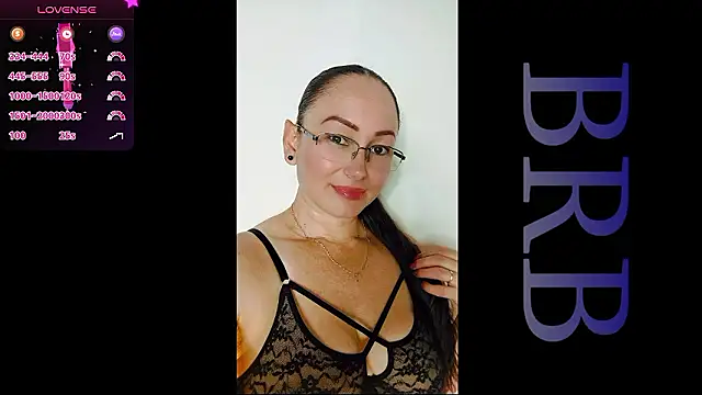 Stripchat sex cam milly_sanchez