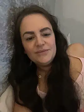 Stripchat sex cam NaughtyMama69XX