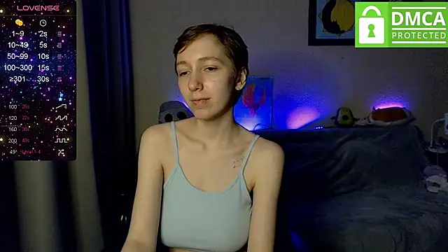 Stripchat sex cam LeahGottty