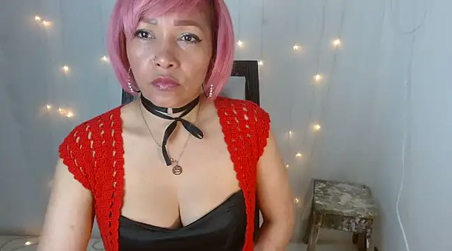 Stripchat sex cam scarlet_lustt