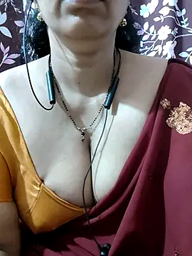 Stripchat sex cam bhuvana555