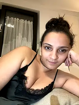 Stripchat sex cam yuorpussiy