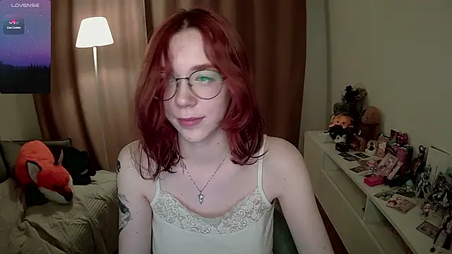 Stripchat sex cam lola_kitty05