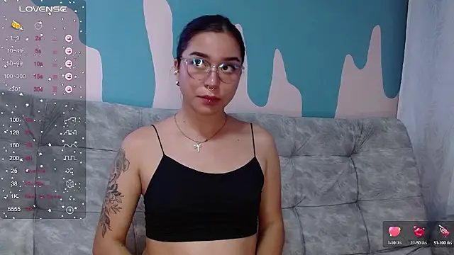 Stripchat sex cam Layla-Collins