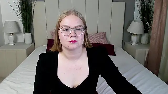 Stripchat sex cam marydoji